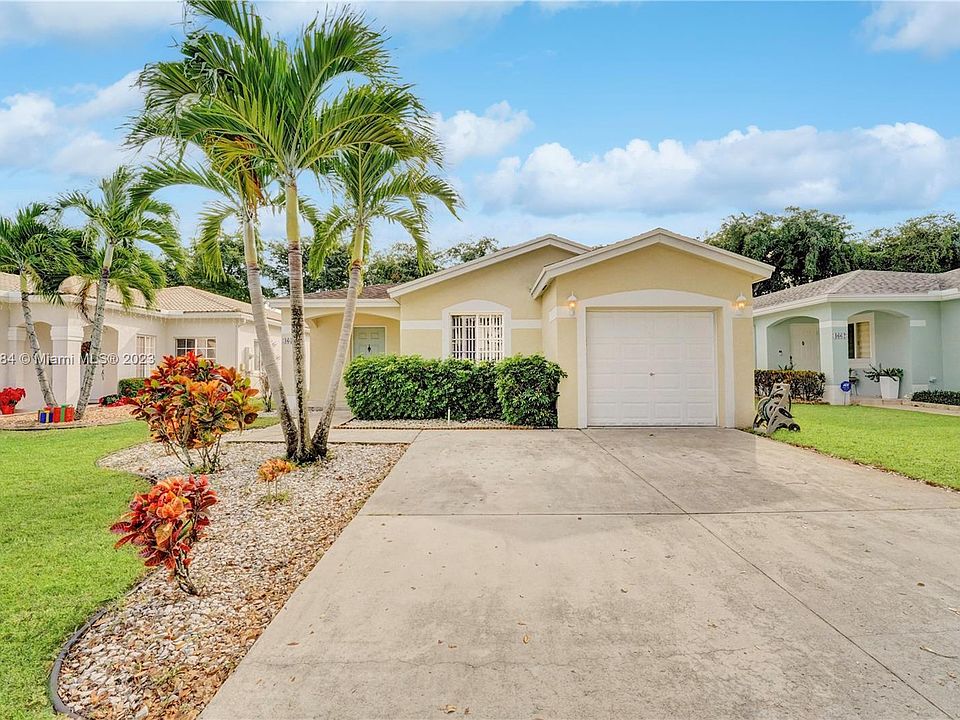 1st image of 4658 SW 12th Ct