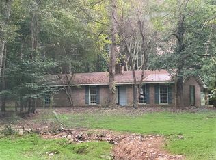 6107 Upper River Rd, Tallassee, AL 36078