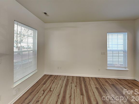 4th image of 6523 Avonlea Ct