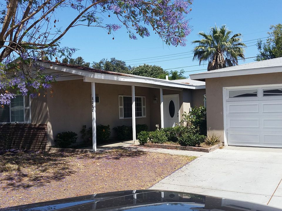 8282 Garfield Street, Riverside