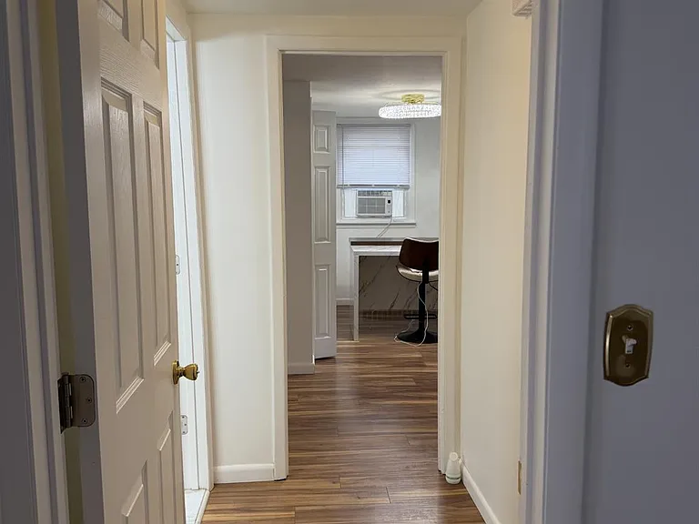 13 Cedarwood Dr — Photo 5