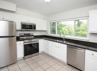 421 Deanview Dr, Cincinnati, OH 45224