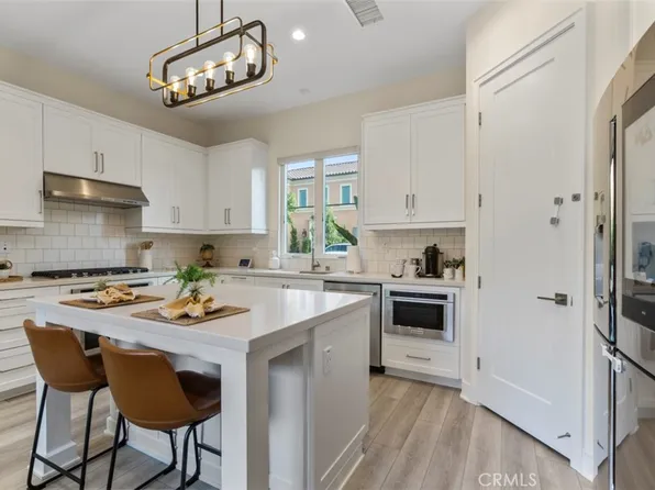 2914 Aldergrove Ct, Fullerton, CA 92835