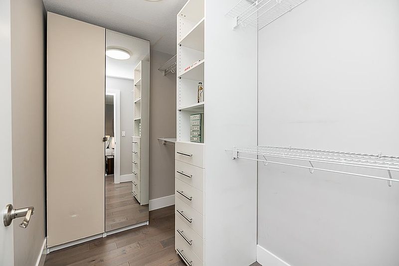 Vancouver Apartment for rent - 2 Bedrooms — photo 22