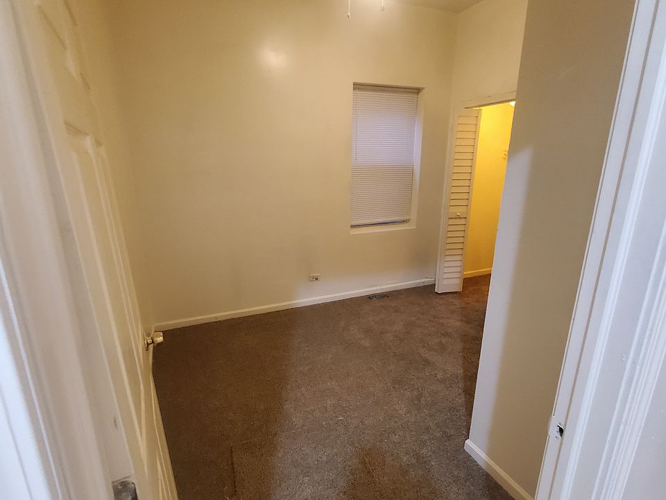 1st image of 5411 S Bishop St #1W