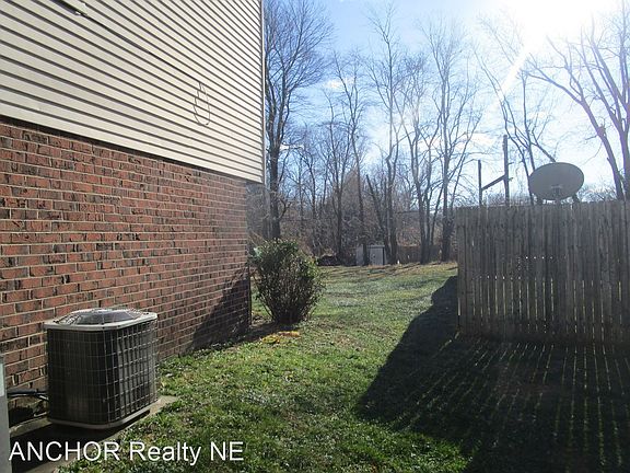 2nd image of 13085 Blakeslee Dr Floor 1