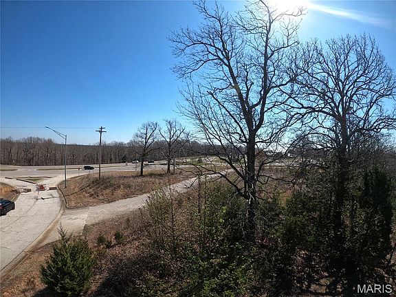 2nd image of Gateway Cir