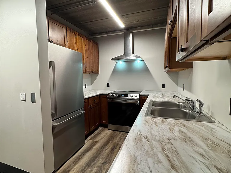 217 S Badger Ave #101 — Photo 7