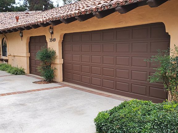 4th image of 3549 Hollyberry Dr