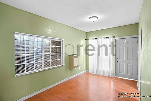 1820 International Blvd #1 Photo 1