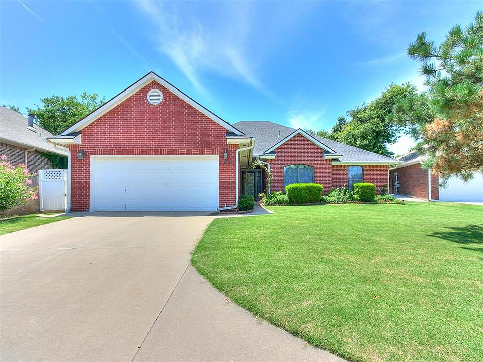 1st image of 1609 Brown Oaks Dr