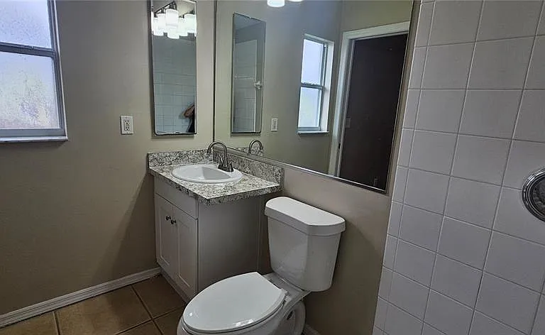 3740 SW Santa Barbara Place Cpe — Photo 13