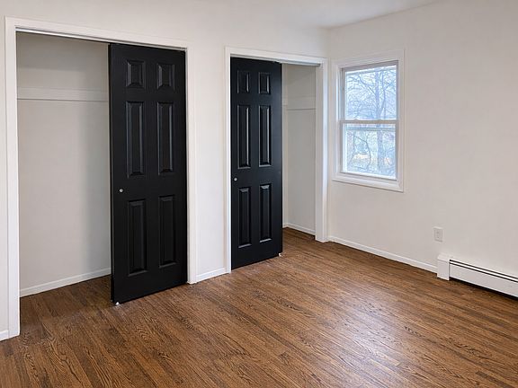 4th image of 445 Franklin Ave Floor 1