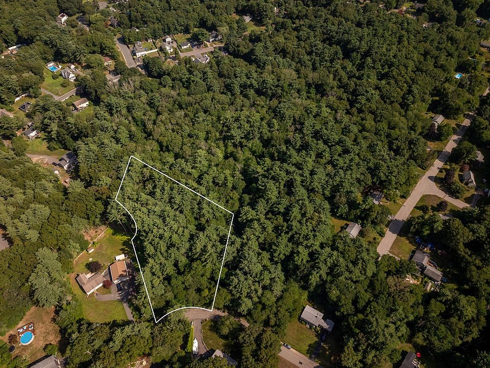 1st image of 22 Adams Cir