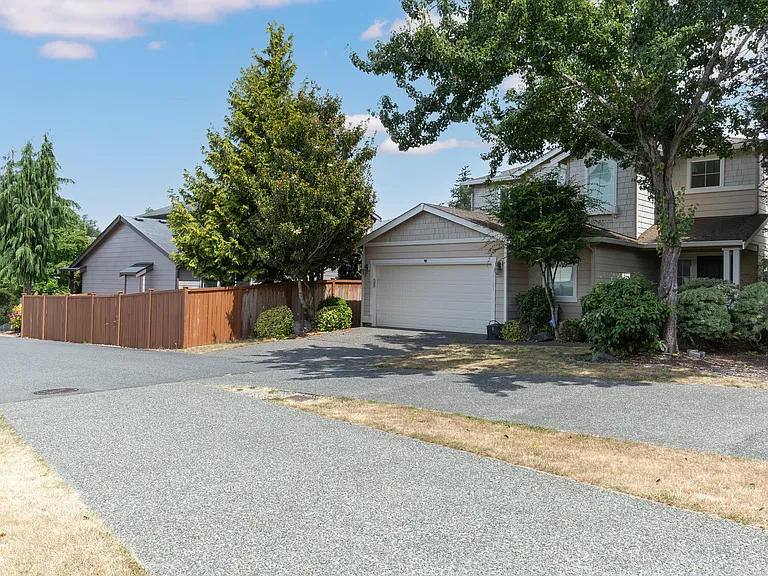 16121 SE 260th St — Photo 24