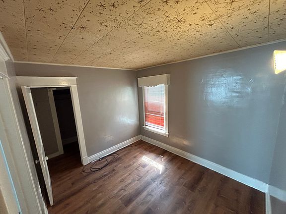 3rd image of 86 Sussex St Floor 1