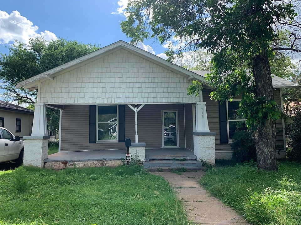 1st image of 718 Peach St