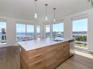 Napoleon Apartment Homes, Tacoma, WA 98402