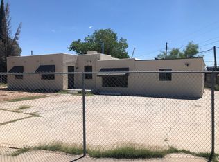 222 Thomas Pl, El Paso, TX 79915