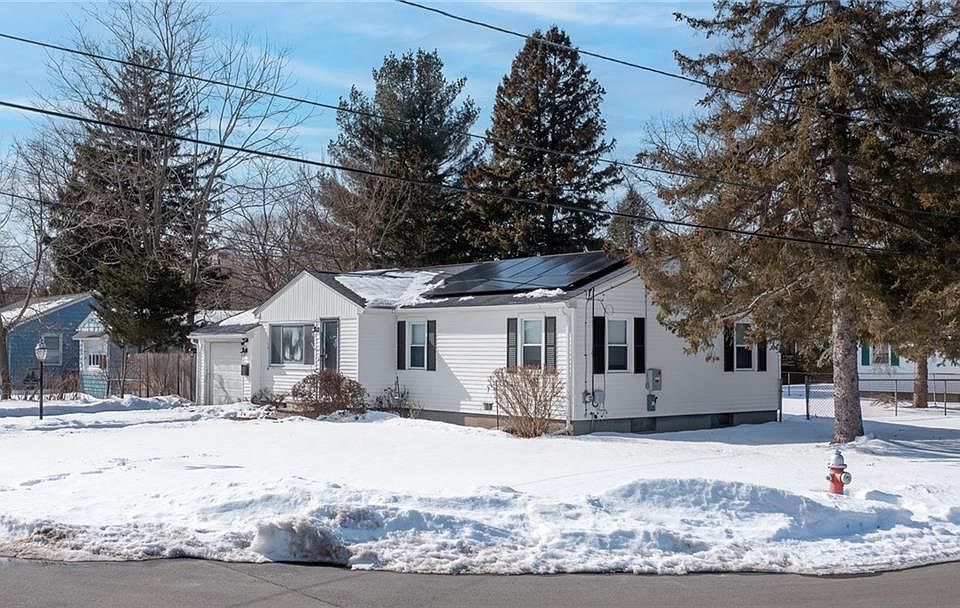 1st image of 31 Archdale Dr