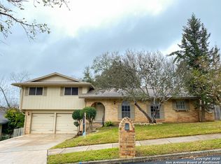6107 Forest Bnd, San Antonio, TX 78240