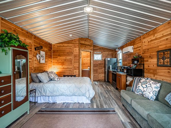 939 County Road 3440 #5, Hawkins, TX 75765