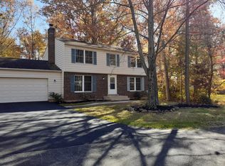 2403 Tatnuck Ct, Herndon, VA 20171