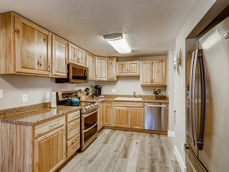 468 Cascade Cir — Photo 10