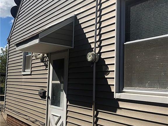3rd image of 5505 Gifford Ave