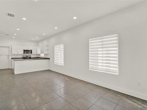 5th image of 6323 NW 1st Pl #6323