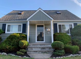 16 Overhill Rd, Belleville, NJ 07109