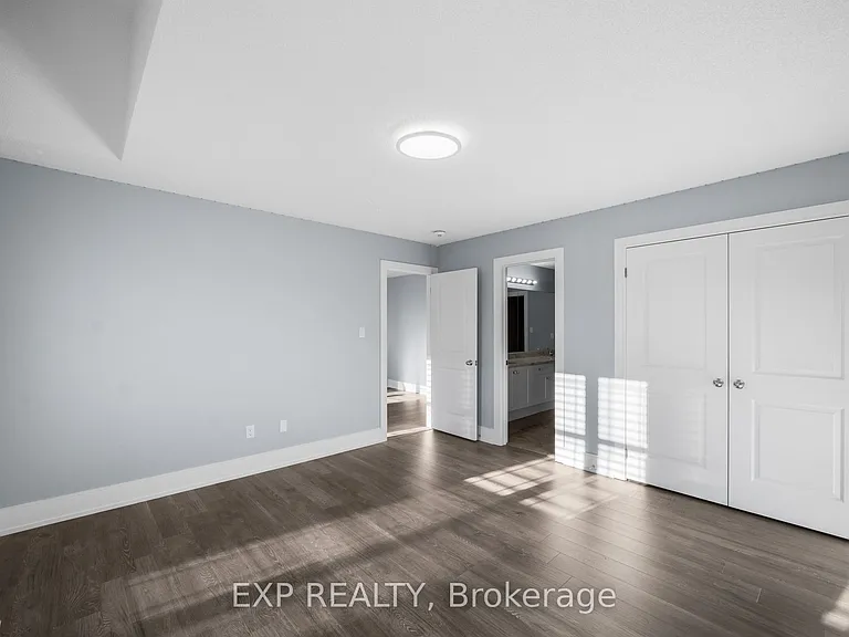 35 Tyndall Dr — Photo 23