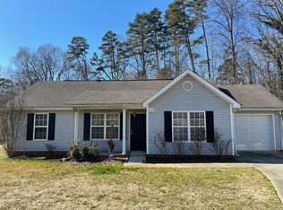 8829 Stoneface Rd, Charlotte, NC 28214