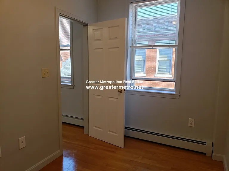 40 N Bennet St — Photo 10