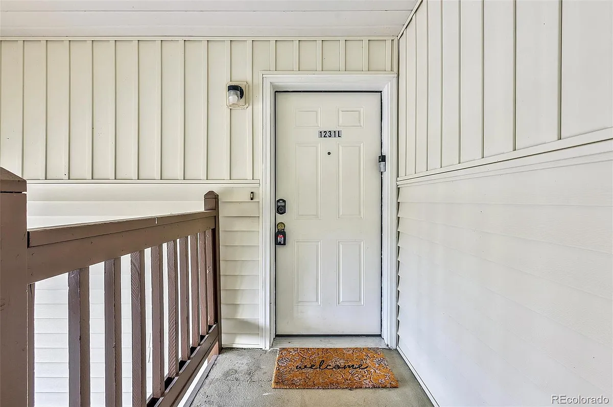 Building Photo - 17493 E Mansfield Ave #1231L