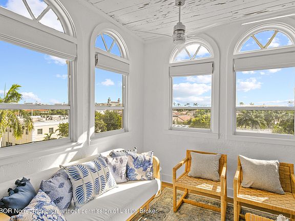 4th image of 235 Sunrise Ave #6