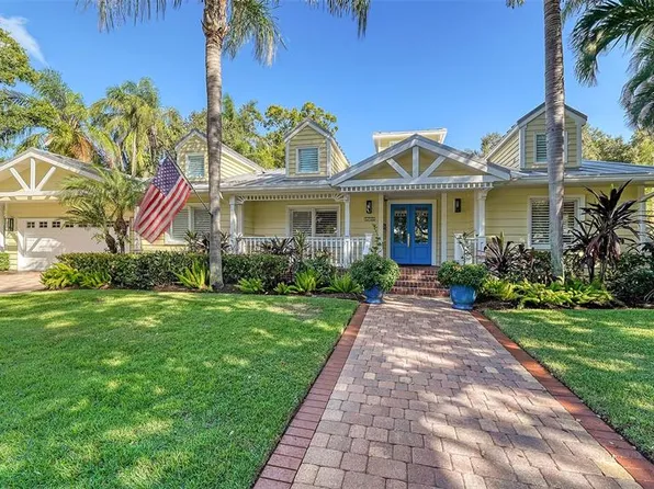 1715 South Dr, Sarasota, FL 34239