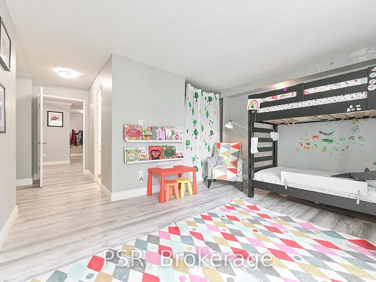 280 Simcoe St #1402 — Photo 19