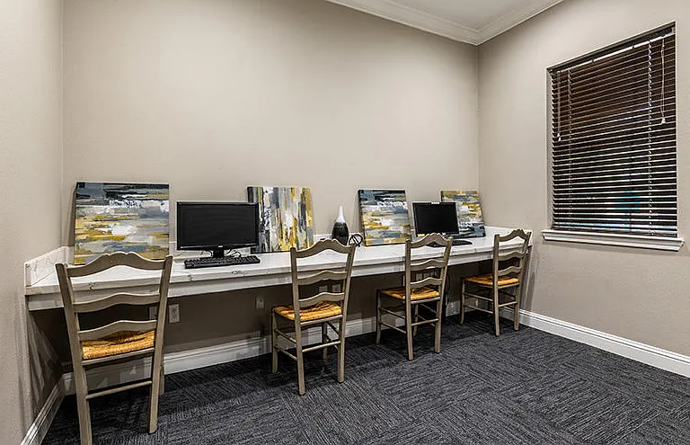Trinity Oaks Apartment Homes — Photo 10