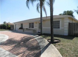 19675 Colorado Cir, Boca Raton, FL 33434