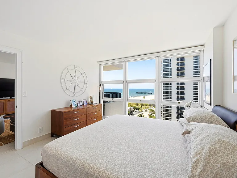 531 N Ocean Blvd #1210 — Photo 18