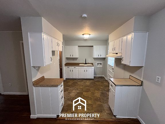 5th image of 3236 S Edgeware Rd
