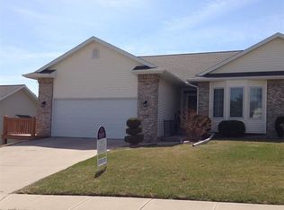 13827 Sprague St, Omaha, NE 68164