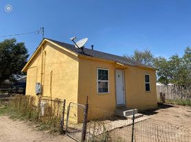 1108 Binkley Ave, Dumas, TX