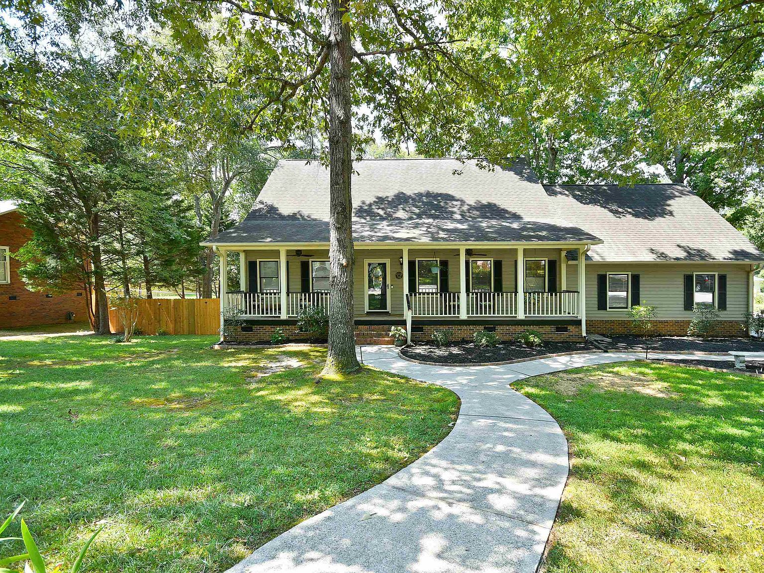 105 Fox Chase Ct, Simpsonville, SC 29680 Zillow
