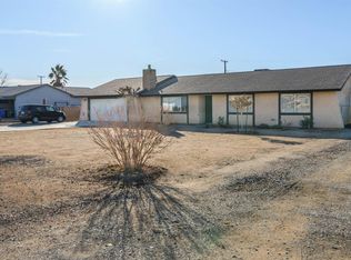 10860 Nandina Rd, Apple Valley, CA 92308