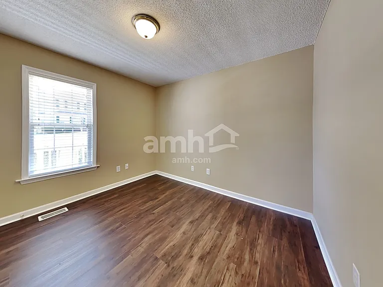 728 Kavkaz St — Photo 16