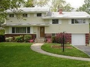502 S Erie St, Wheaton, IL 60187