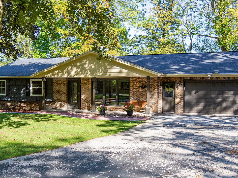 1st image of 361 Sugar Bush Ln