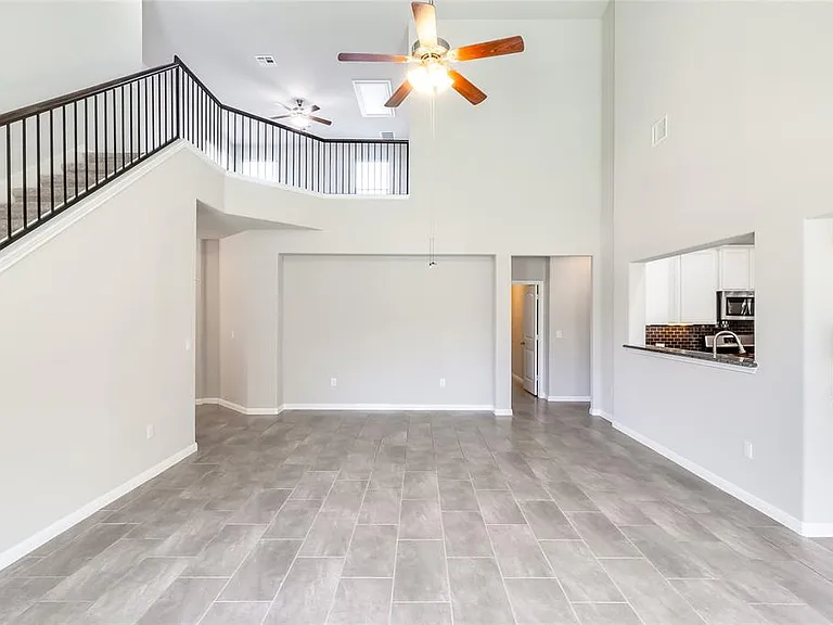 11608 Reading Ct — Photo 25